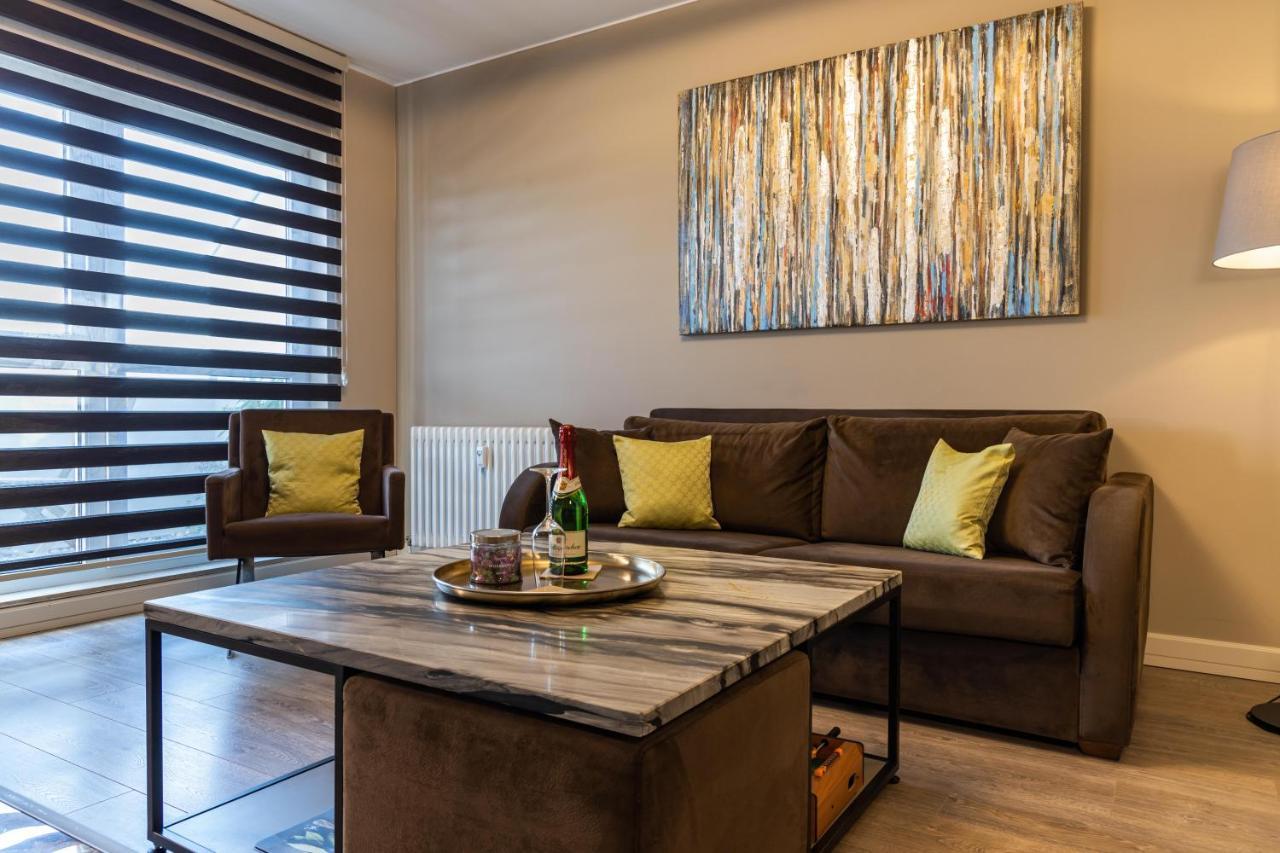 Deluxe Apartment Mit Tiefgarage In Naehe Messe-Bmw-Porsche-Dhl-Flughafen-Flugzeugwerk Der Deutsche Aircraft Leipzig Luaran gambar