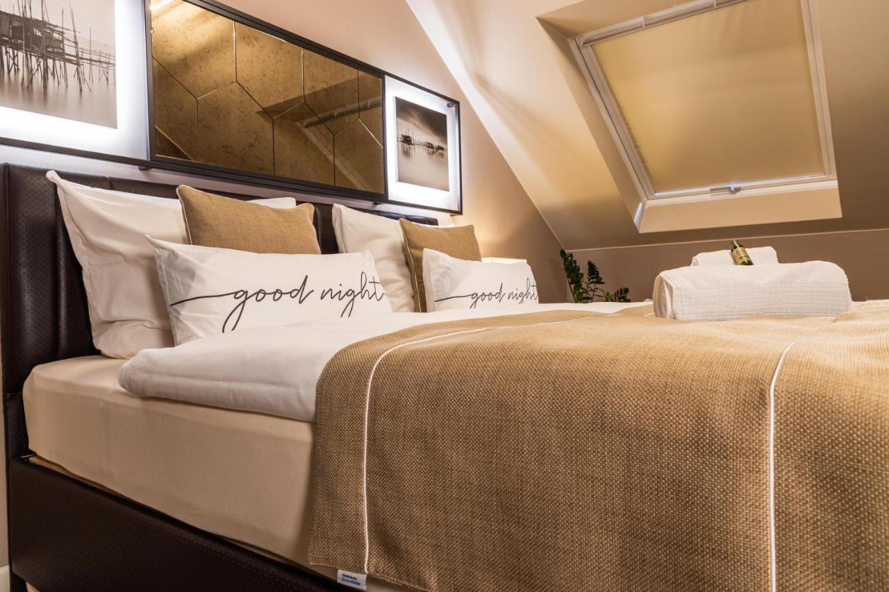 Deluxe Apartment Mit Tiefgarage In Naehe Messe-Bmw-Porsche-Dhl-Flughafen-Flugzeugwerk Der Deutsche Aircraft Leipzig Luaran gambar
