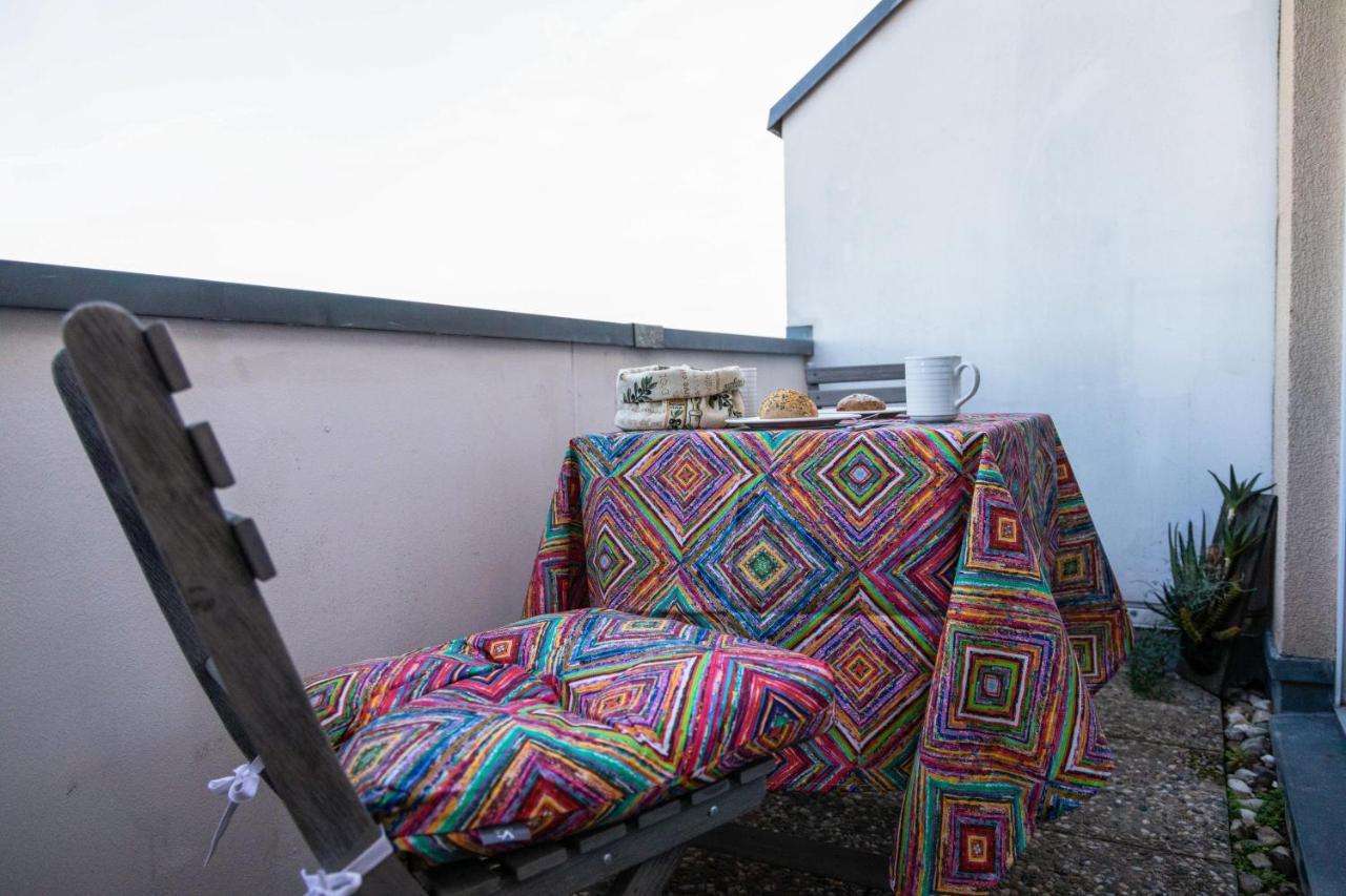 Deluxe Apartment Mit Tiefgarage In Naehe Messe-Bmw-Porsche-Dhl-Flughafen-Flugzeugwerk Der Deutsche Aircraft Leipzig Luaran gambar